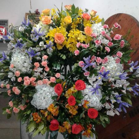 Corona americana primaveral grande tonos primaverales